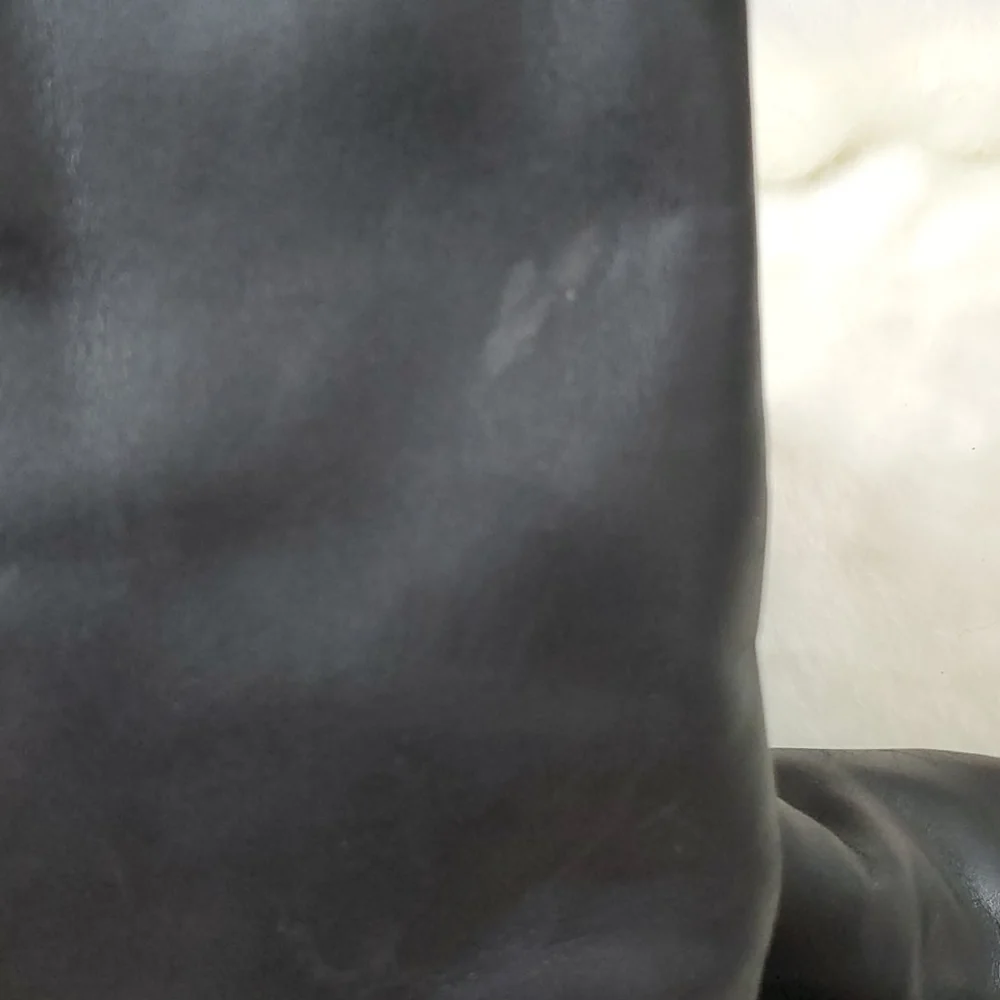 Blondo black waterproof leather boots size 8B
